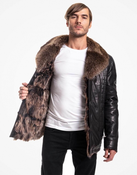MAN BLACK WITH QUILTED DETAIL FOX SHEARLING LEATHER JACKET